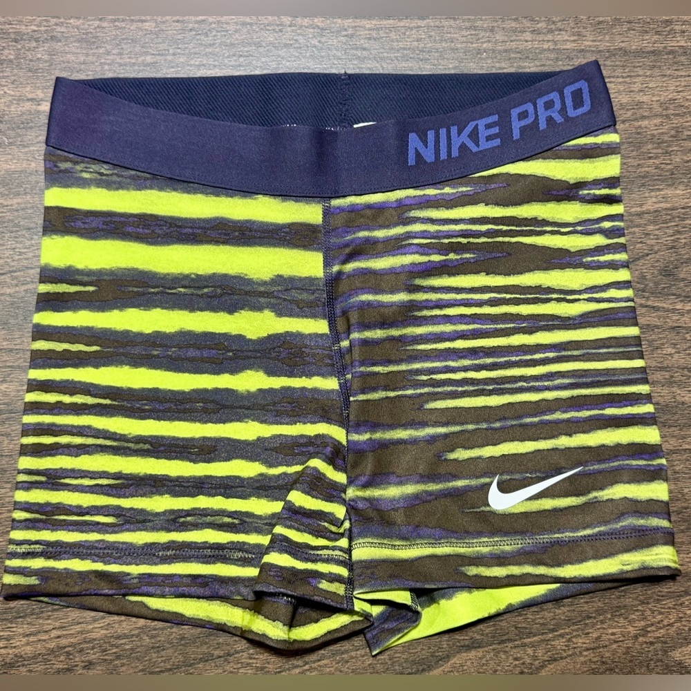 Nike Pro Compression Shorts Women’s Medium – Volt / Purple Electric Stripe NWOT